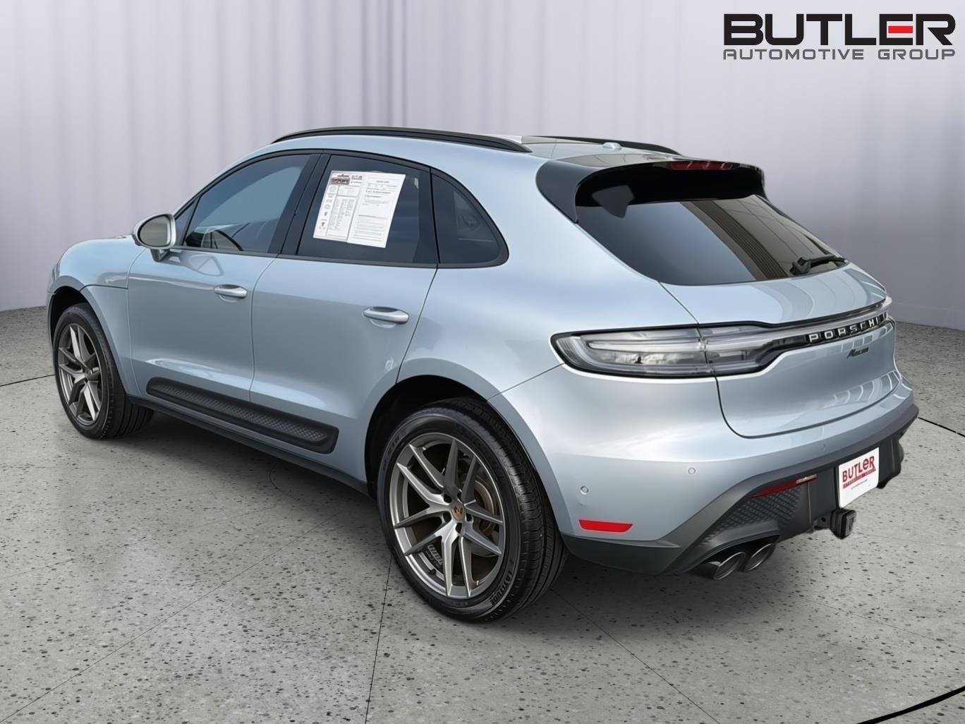 Used 2023 Dolomite Silver Metallic Porsche T image 4