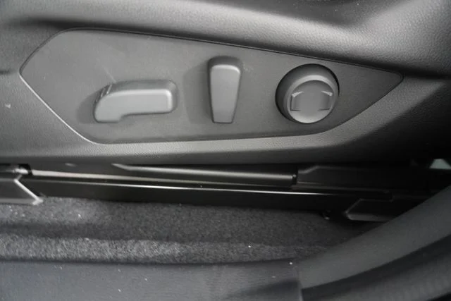 2026 Subaru Crosstrek Limited - Photo 11