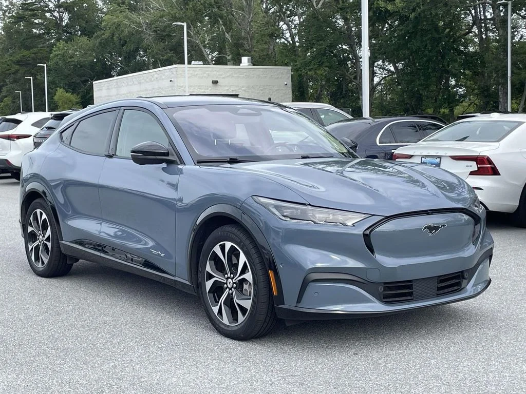 2023 Ford Mustang Mach-E
