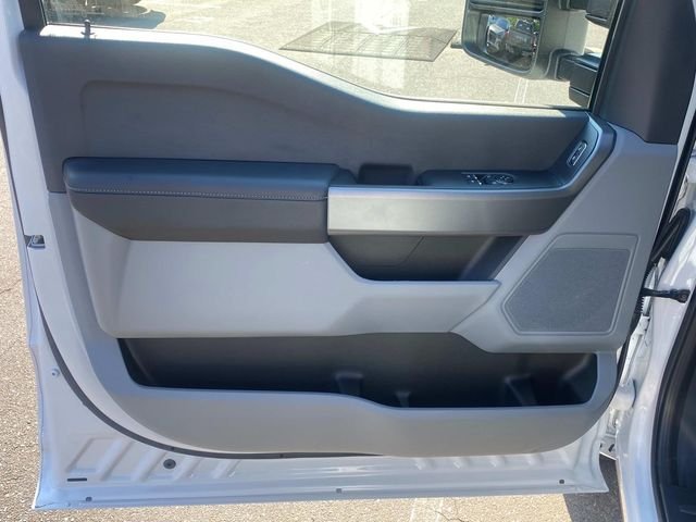 New 2026 White Ford XLT image 8
