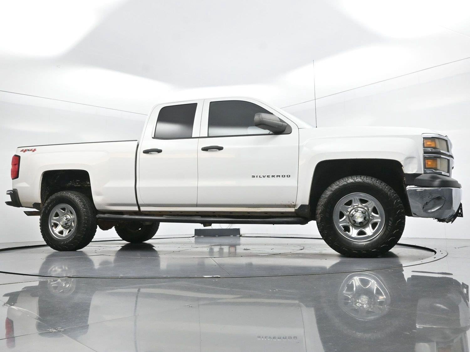 Used 2014 Summit White Chevrolet Work Truck image 38