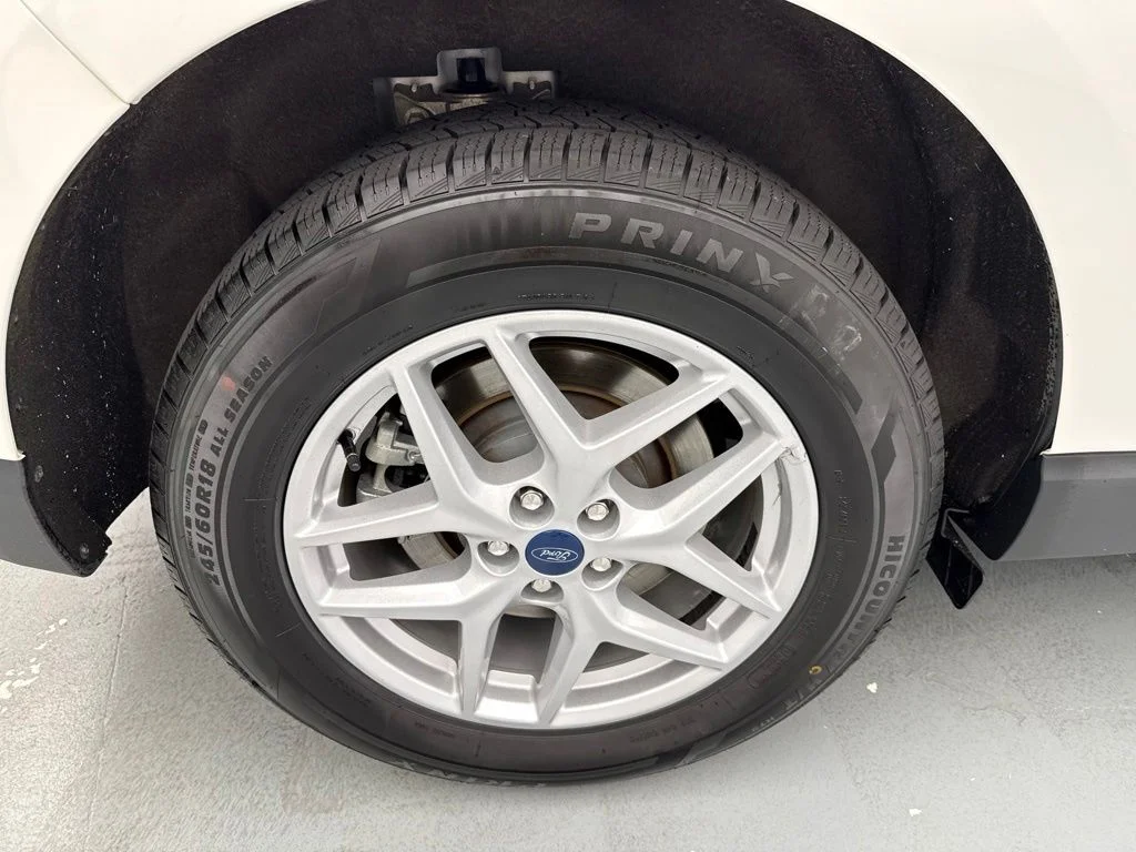 Used 2022 White Ford SEL image 13