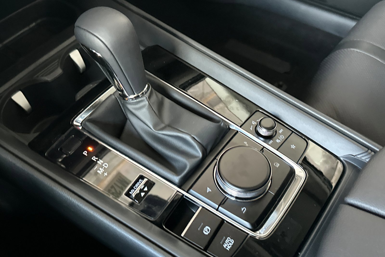 New 2026 WIND CHILL PEARL MAZDA 2.5 Turbo Premium Plus image 26