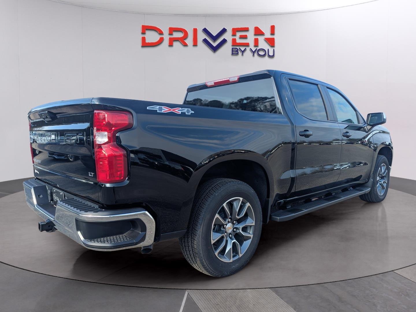 2026 Chevrolet Silverado 1500 LT - Photo 7