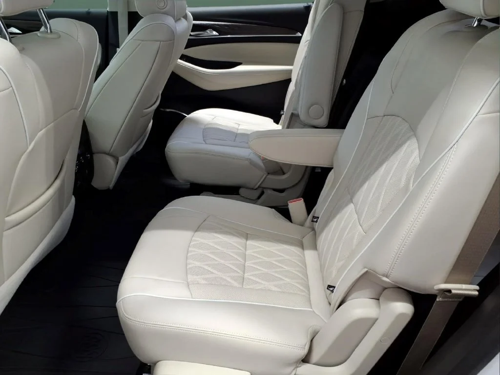 Certified Used 2024 White Buick Avenir image 12