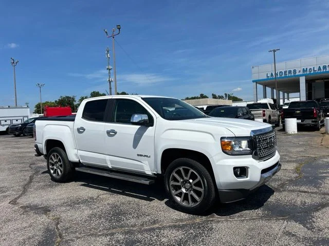 Used 2019 White GMC Denali image 1