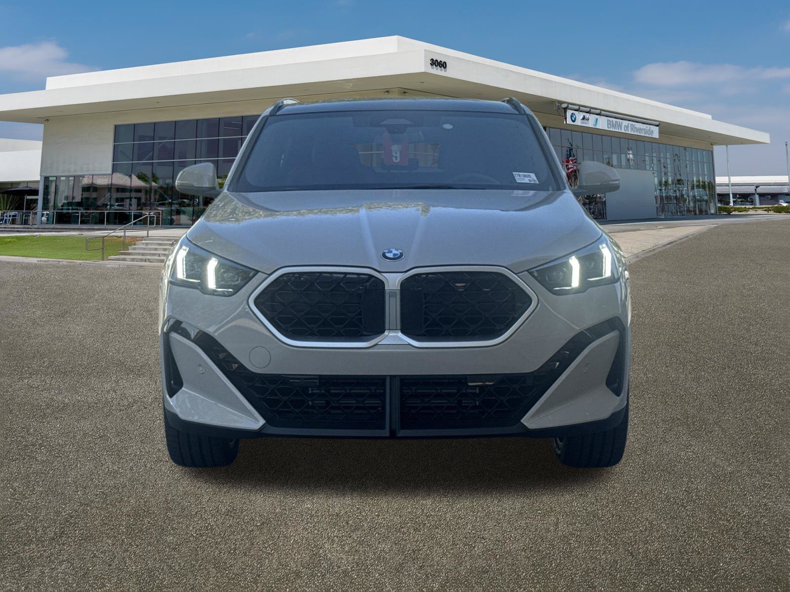New 2027 Dune Grey Metallic BMW xDrive28i image 3