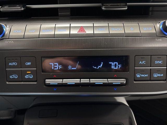New 2026 Black Hyundai SEL Premium AWD image 21