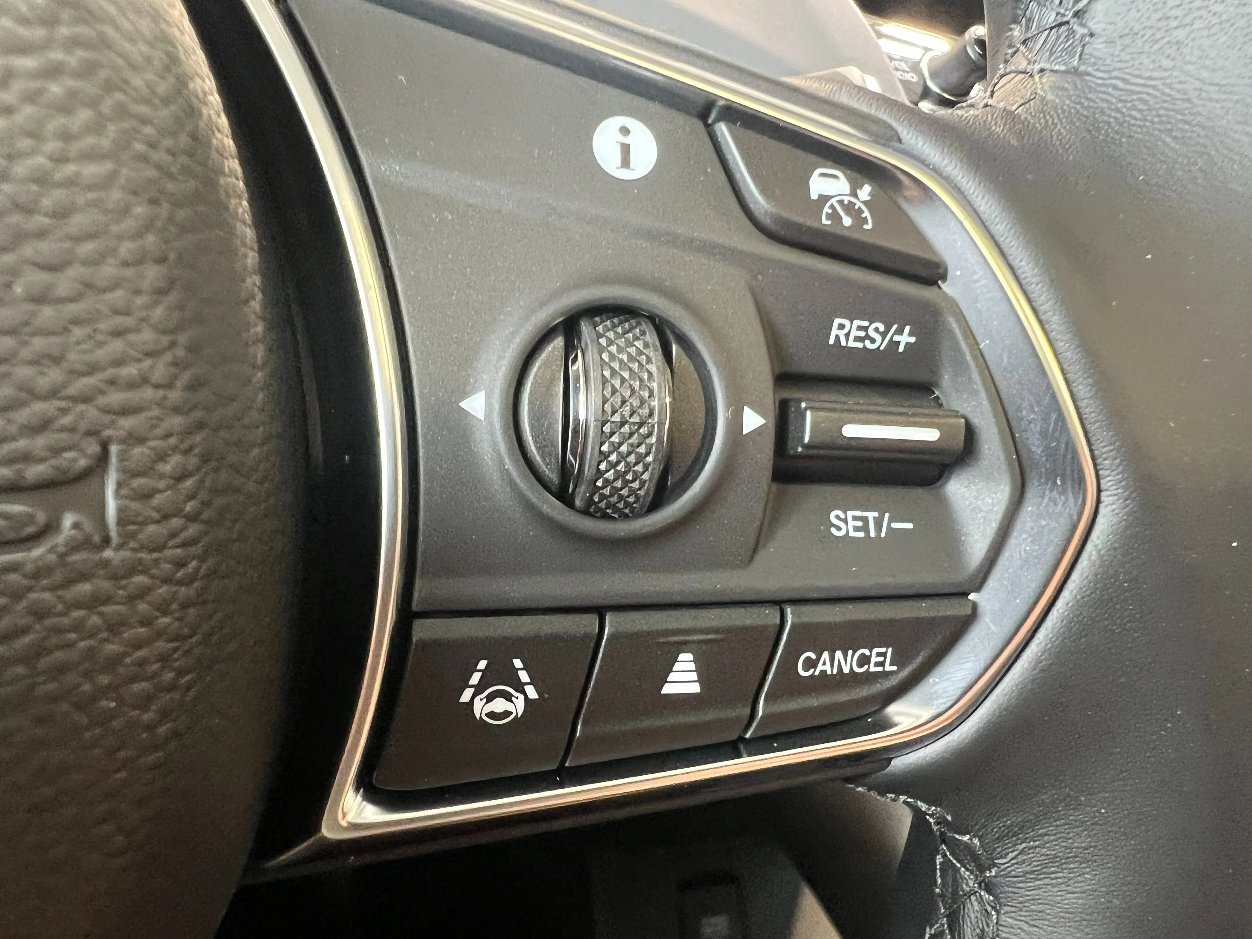 New 2026 Majestic Black Pearl Acura w/Technology Package image 21