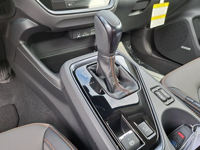 New 2026 CRYSTAL WHITE PEARL Subaru Limited Hybrid image 11