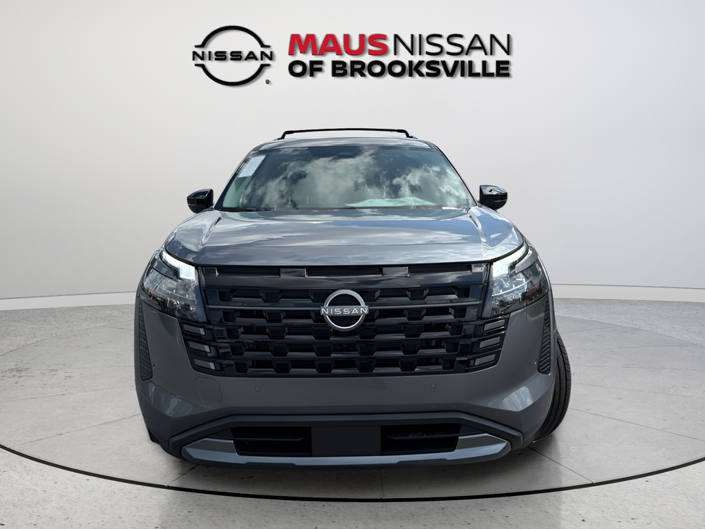 New 2026 Gray Nissan SL image 3