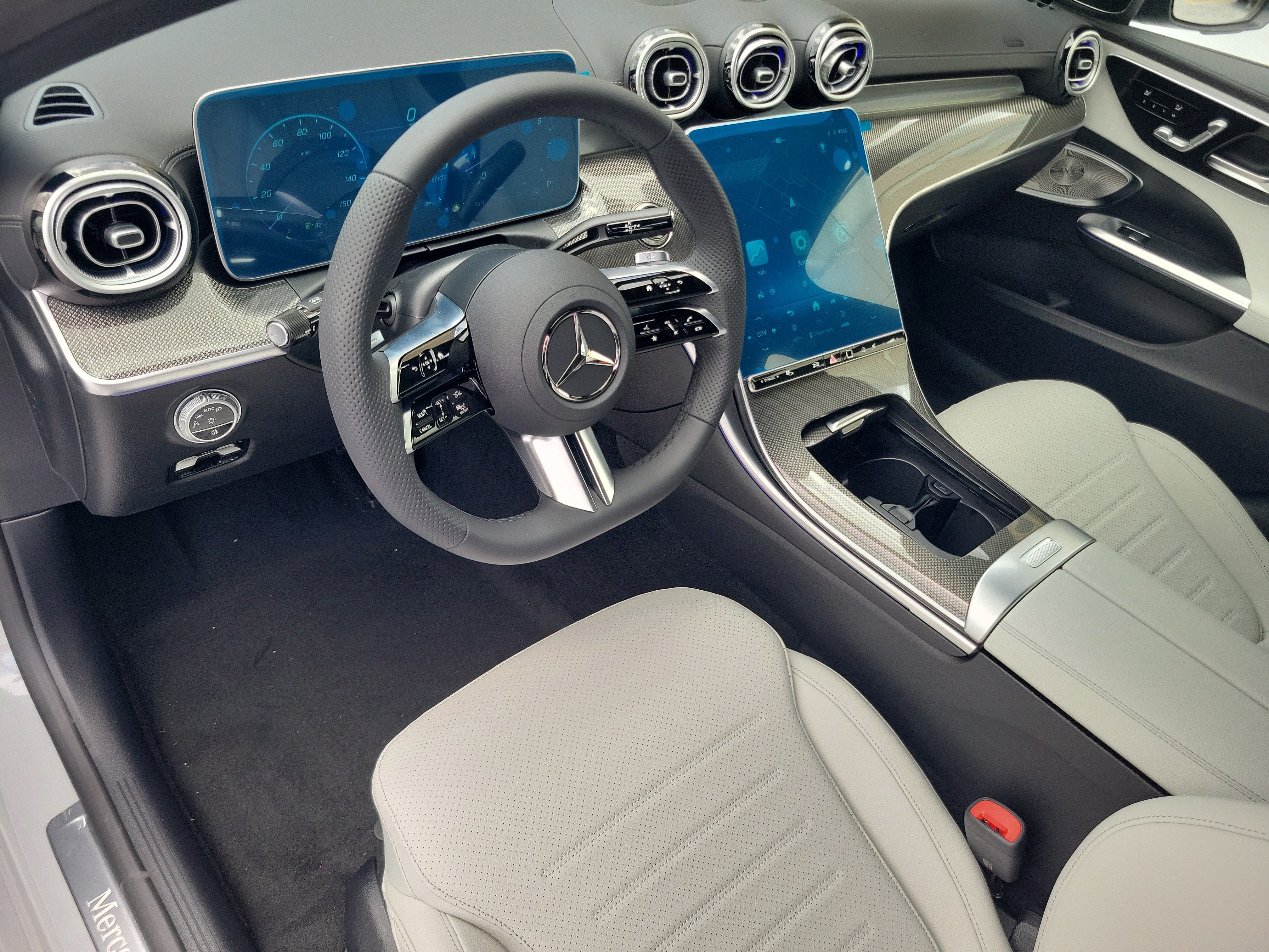 New 2026 MANUFAKTUR Alpine Grey Mercedes-Benz C 300 image 20