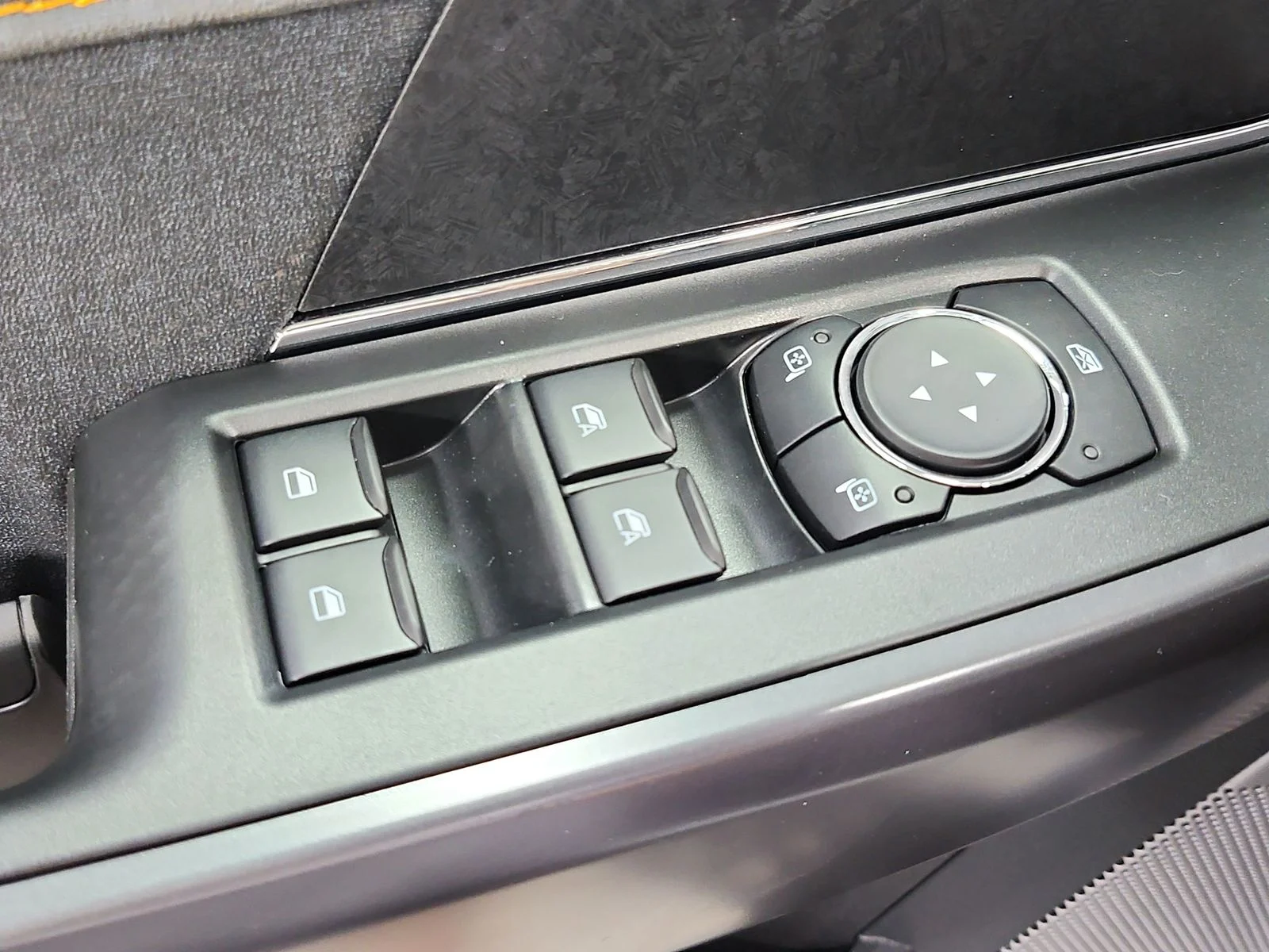 New 2026 White Ford Tremor image 38