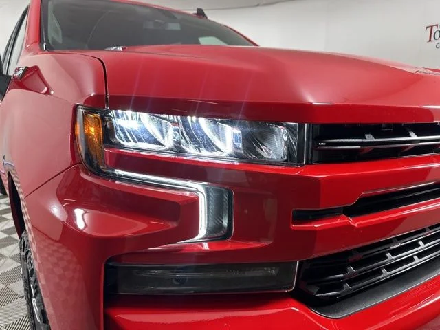 Used 2021 Red Chevrolet RST image 4