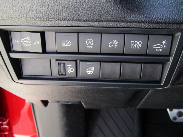 2025 Toyota Tundra SR5 - Photo 23