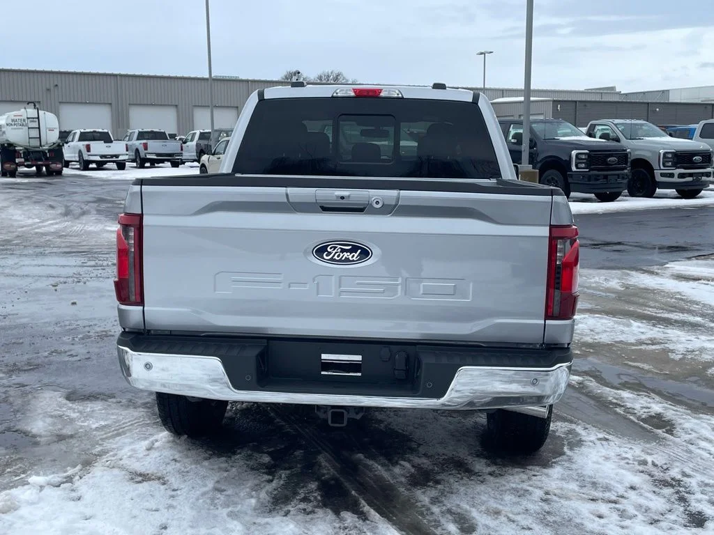 2025 Ford F-150 XLT - Photo 6