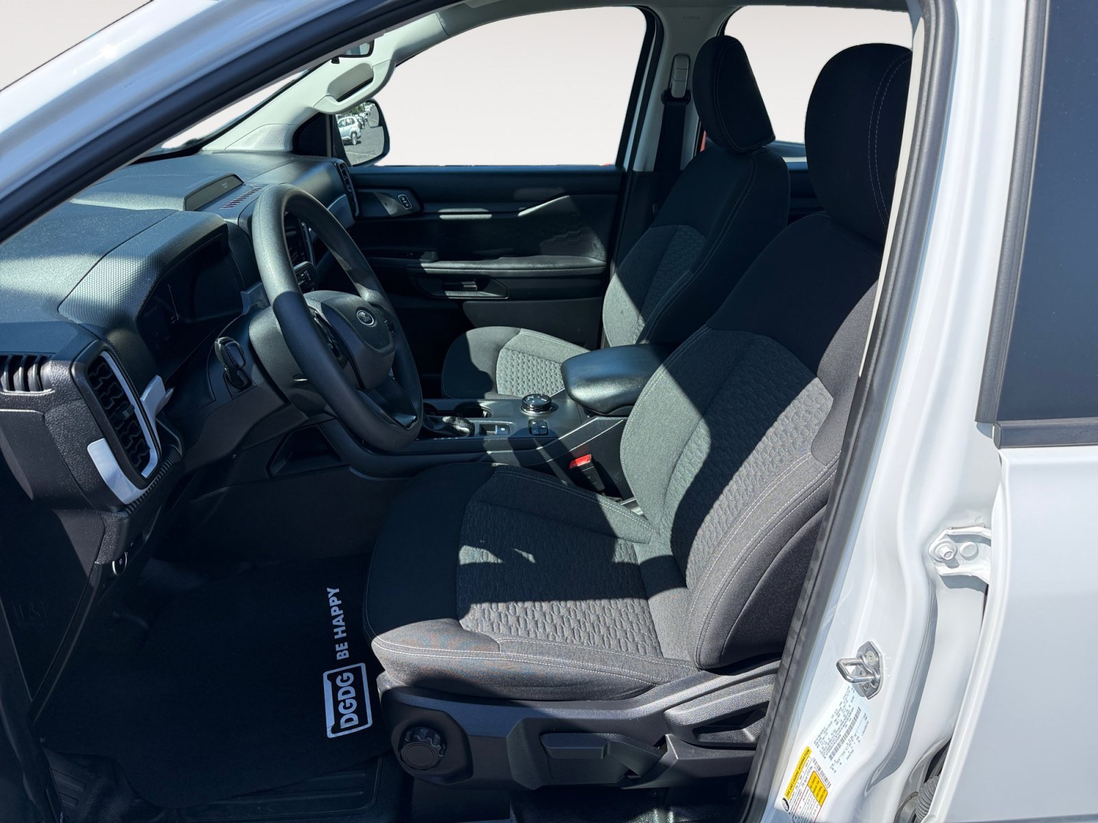 Used 2024 Oxford White Ford XL image 10