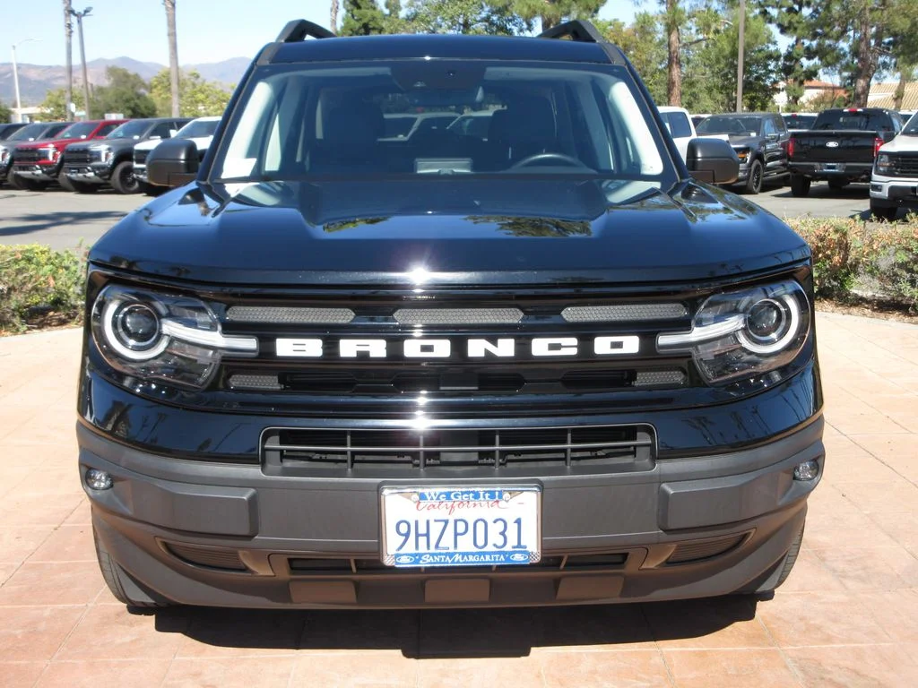 Certified Used 2023 Shadow Black Ford Outer Banks image 7