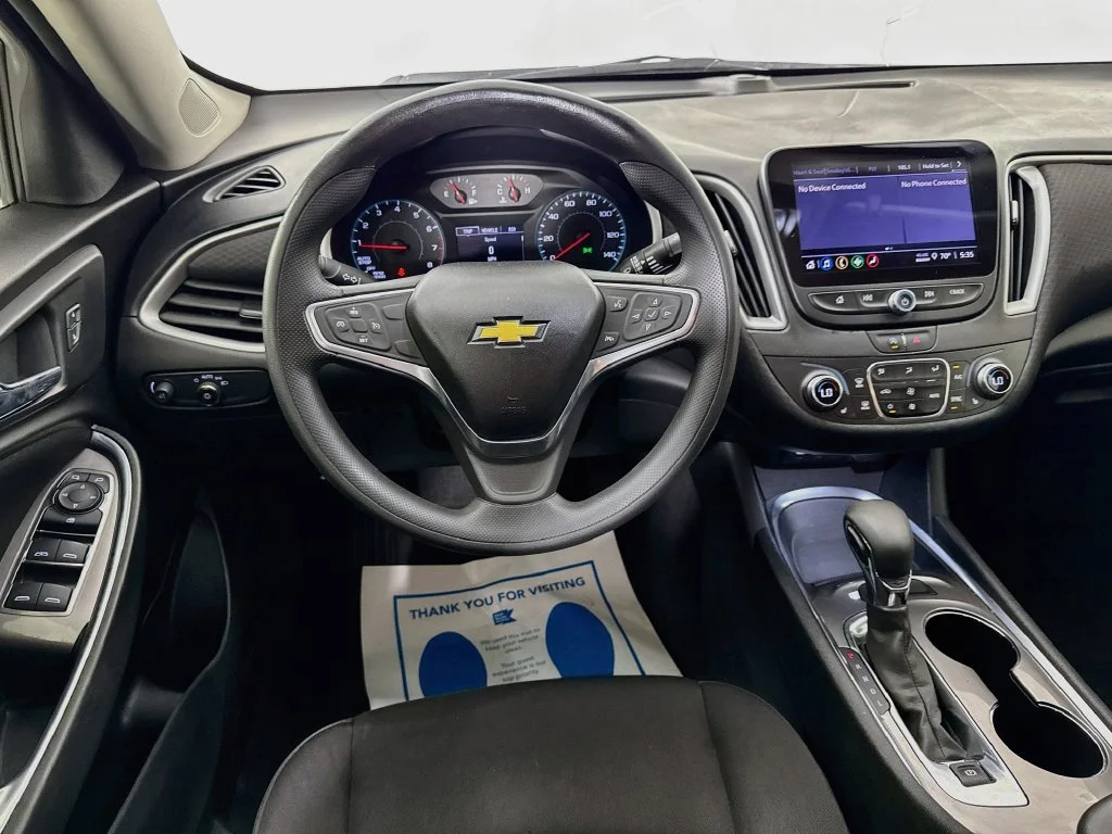 Used 2022 Silver Chevrolet LT image 26