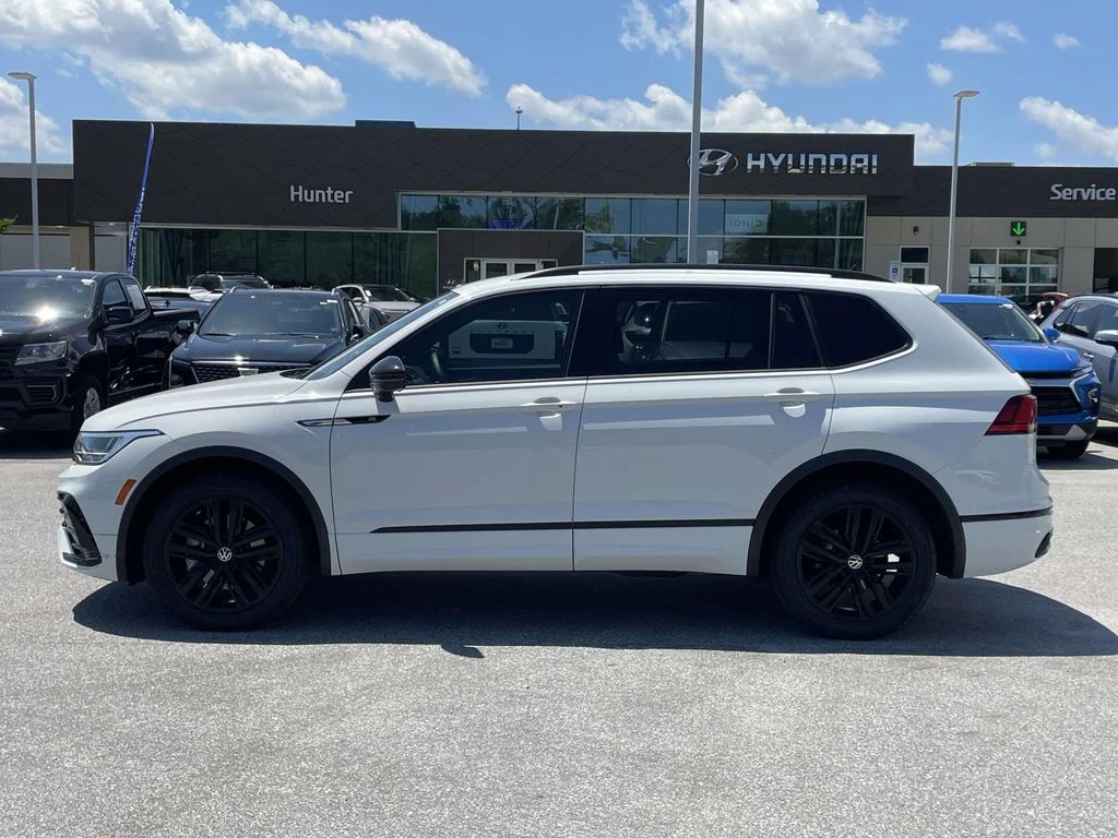 2022 Volkswagen Tiguan SE R-LINE BLACK - Photo 23