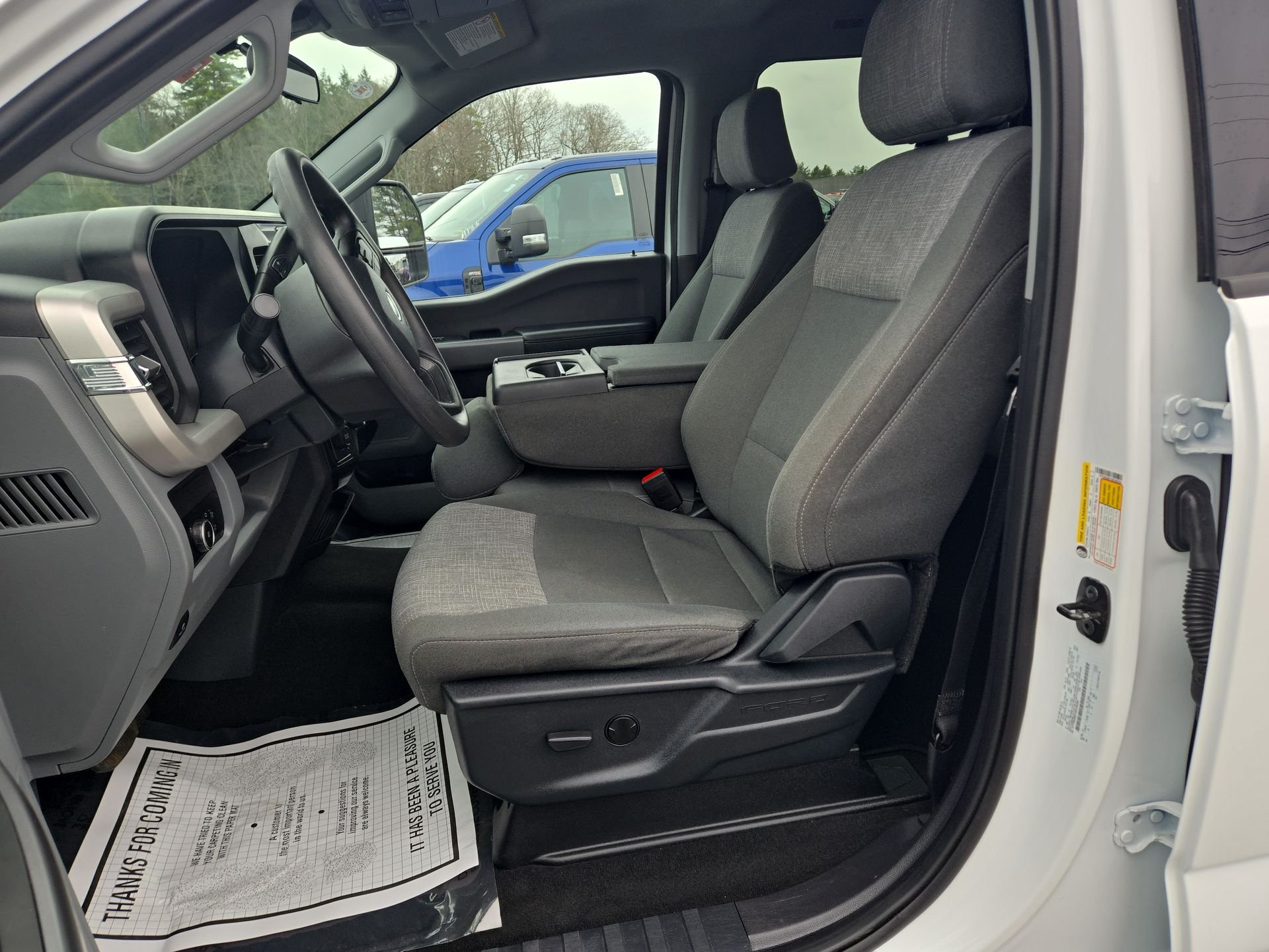 Used 2025 White Ford XLT image 6