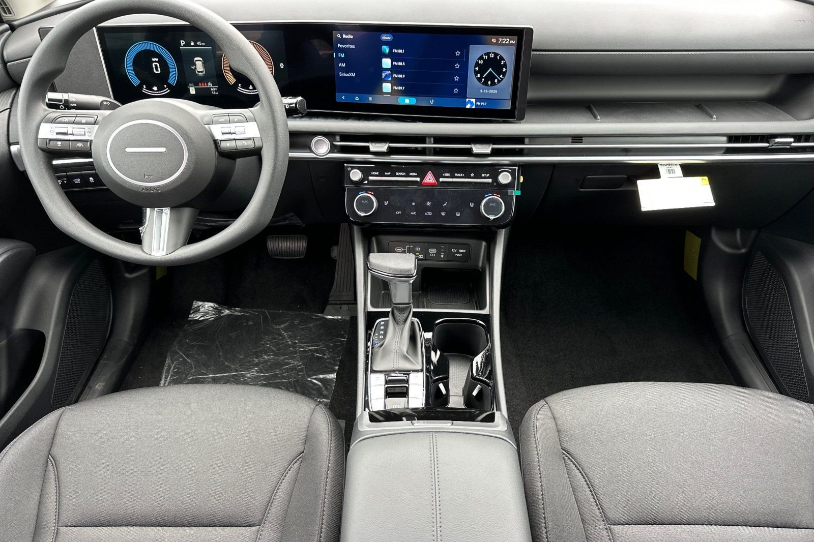 2025 Hyundai Tucson SEL - Photo 12