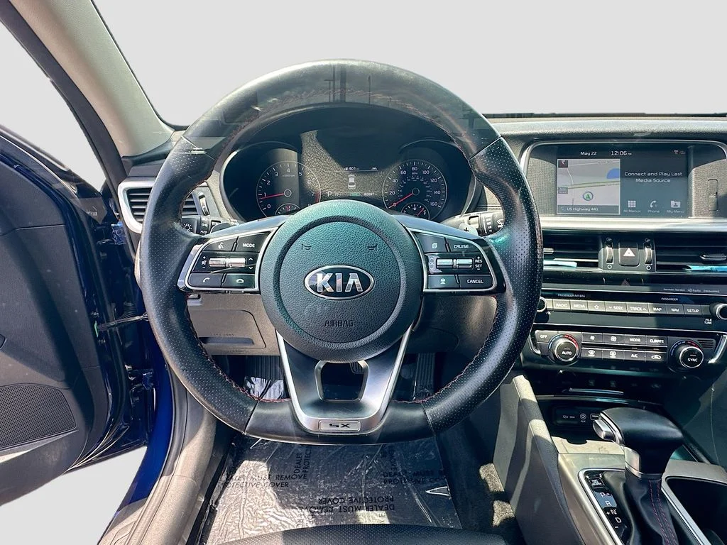 Certified Used 2020 Blue Kia SX image 11