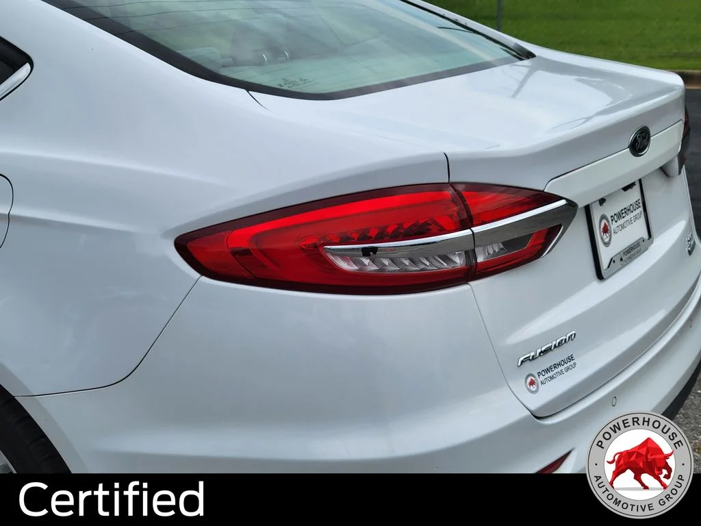 Used 2020 White Ford SE image 13