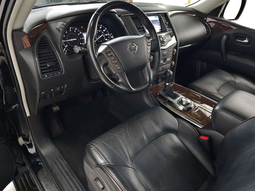 Used 2020 Super Black Nissan Platinum image 14