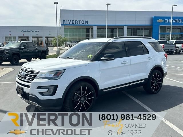 2016 Ford Explorer