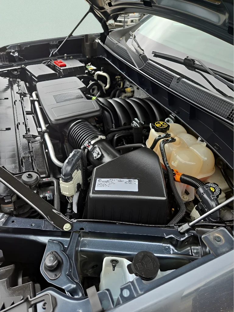 Used 2019 Shadow Gray Metallic Chevrolet Custom image 12