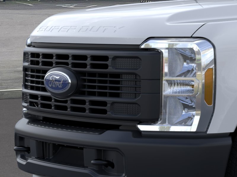 New 2026 Oxford White Ford F-350® XL image 17