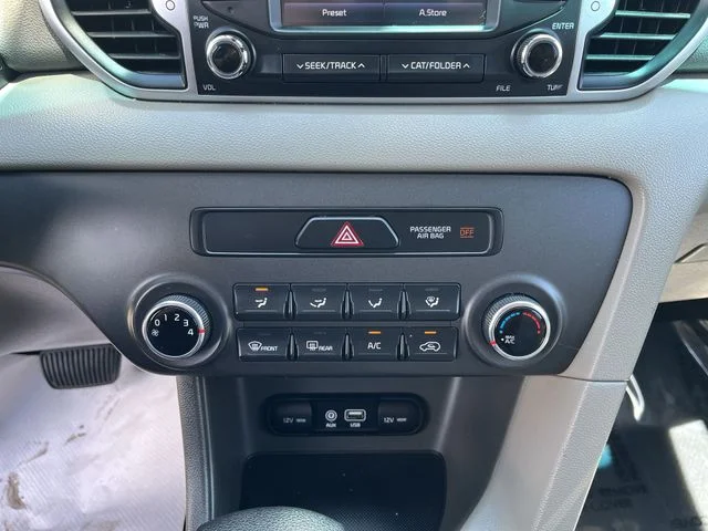 Used 2017 Red Kia LX image 24