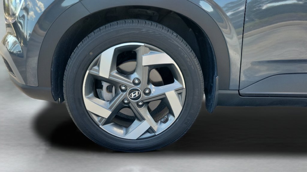 Certified Used 2023 Gray Hyundai SEL image 25