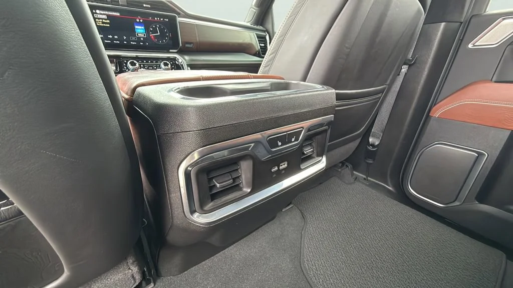 2025 GMC Sierra 1500 Denali Ultimate - Photo 16
