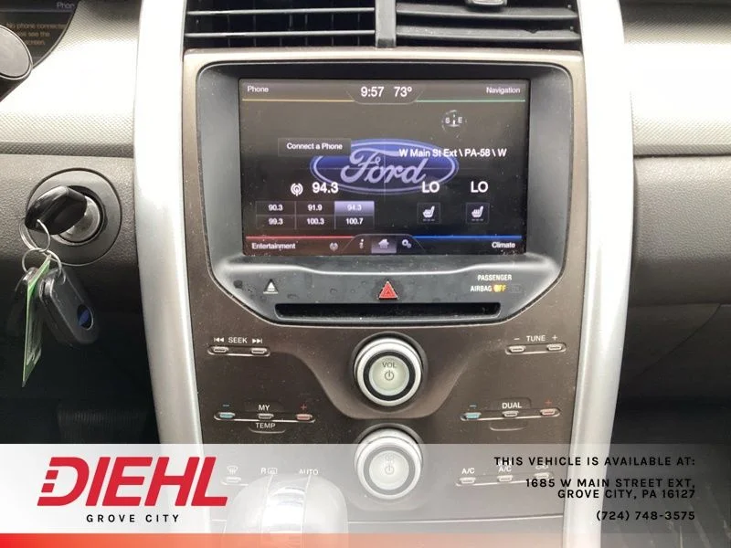 Used 2013 White Ford SEL image 21