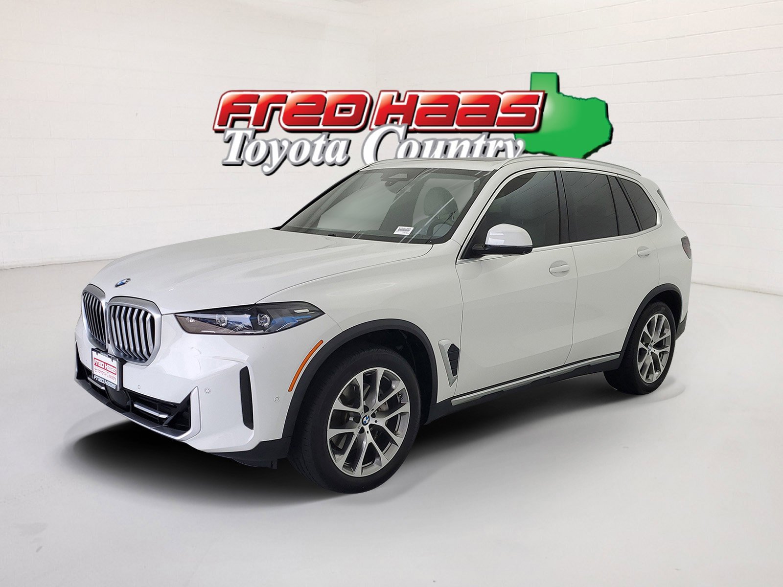 2024 BMW X5 sDrive40i's photo