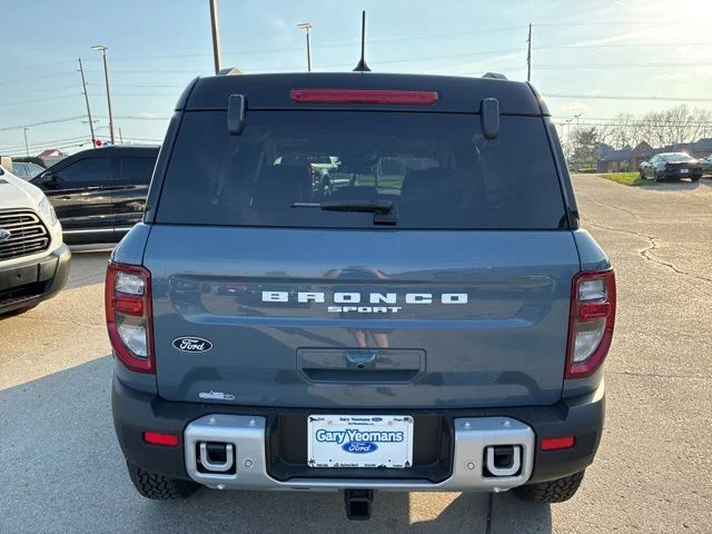New 2026 Azure Gray Metallic Tri-Coat Ford Outer Banks® image 6