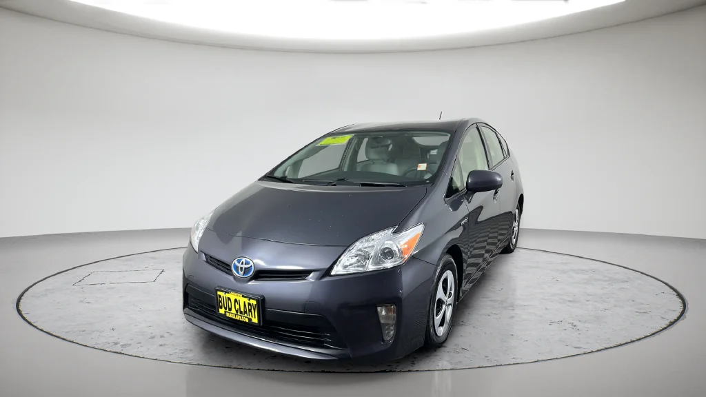 2015 Toyota Prius Three