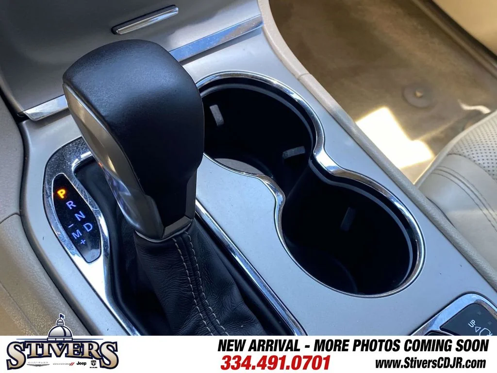 Used 2017 Gray Jeep Overland image 59
