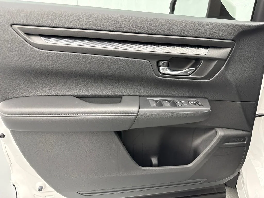 New 2026 Platinum White Pearl Honda LX image 17