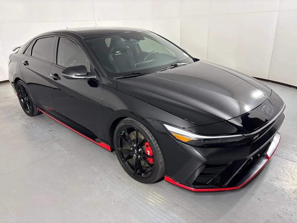 Used 2025 Black Hyundai Base image 2