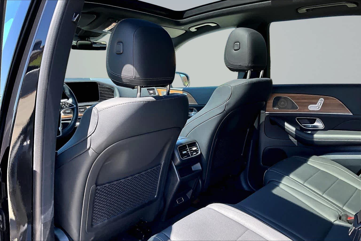 New 2026 Obsidian Black Metallic Mercedes-Benz GLE 350 image 12