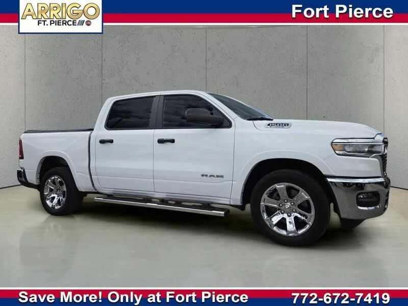 Used 2025 Bright White Clearcoat Ram Big Horn image 31