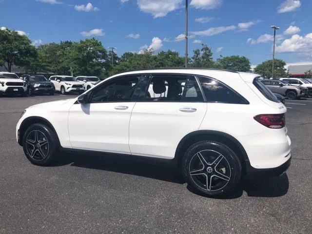 Used 2022 Polar White Mercedes-Benz GLC 300 image 5