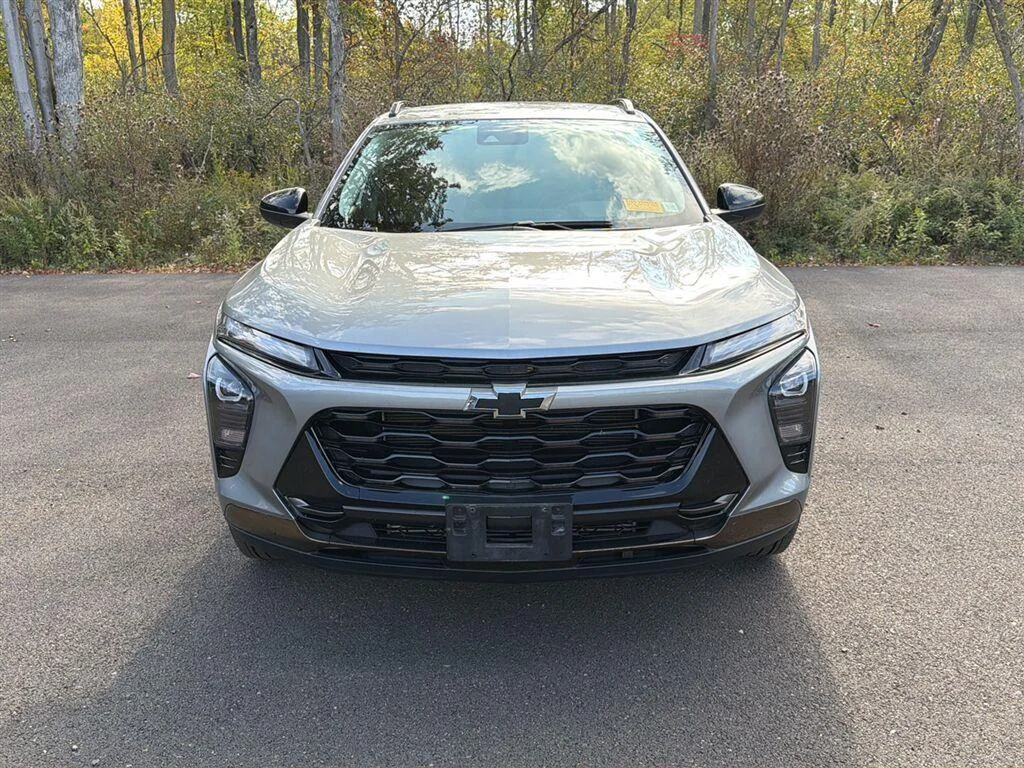 Used 2024 Sterling Gray Metallic Chevrolet ACTIV image 13