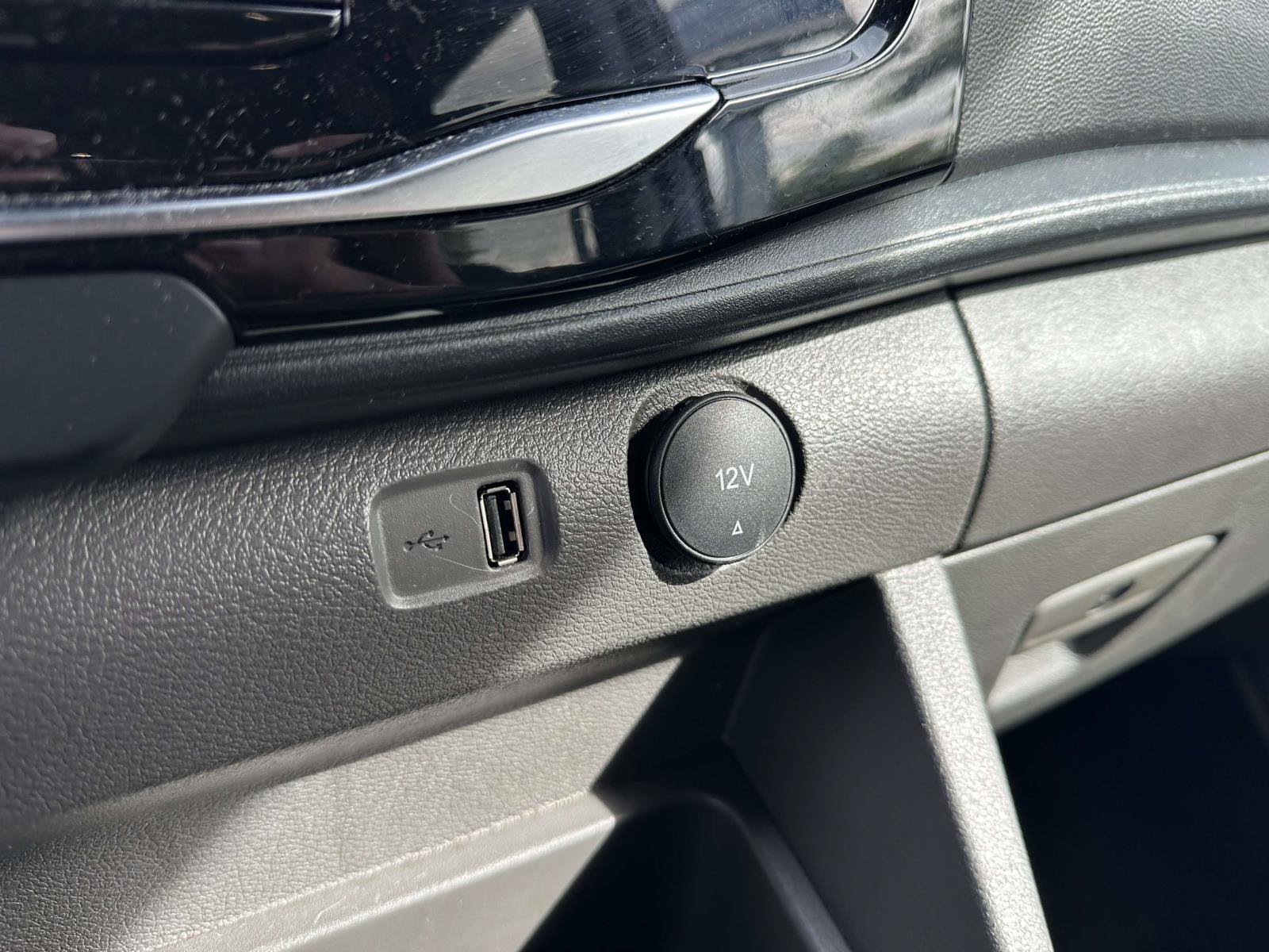 Certified Used 2025 White Ford XLT image 22