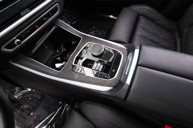 Certified Used 2025 Black Sapphire Metallic BMW xDrive40i image 27