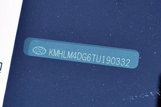 Used 2026 White Hyundai SEL Sport image 30