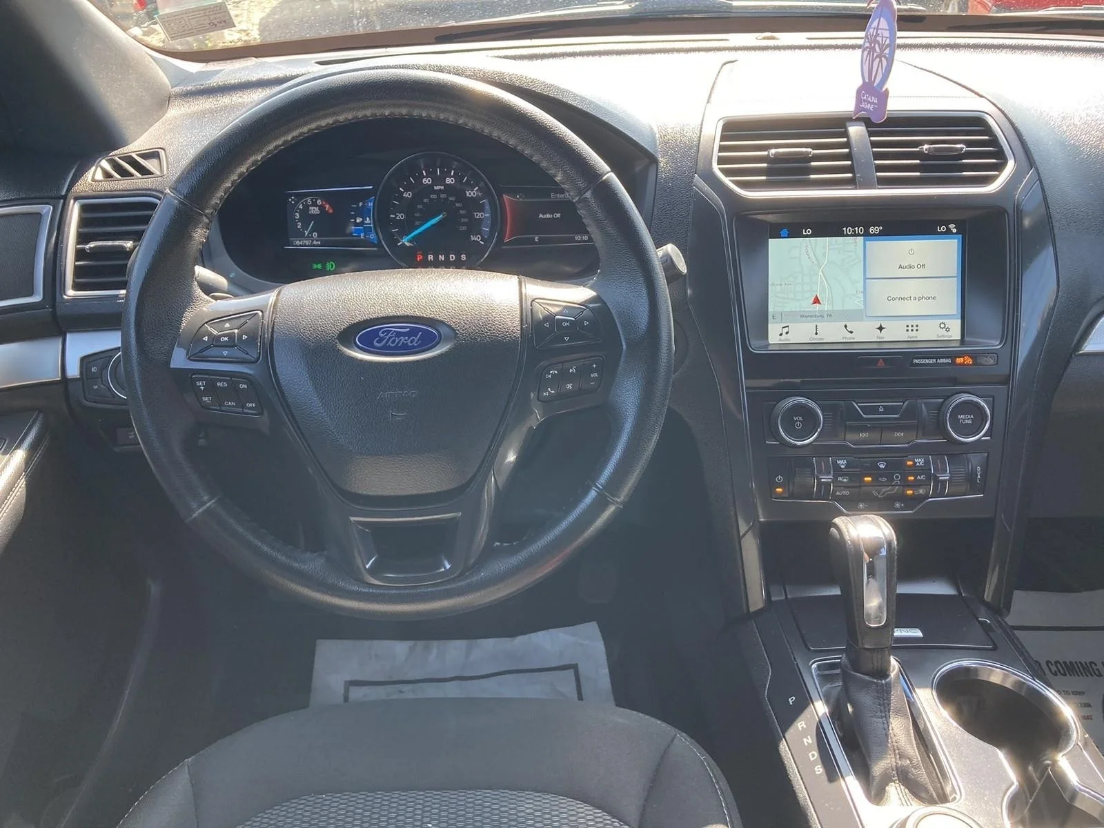 Certified Used 2017 Gray Ford XLT image 14